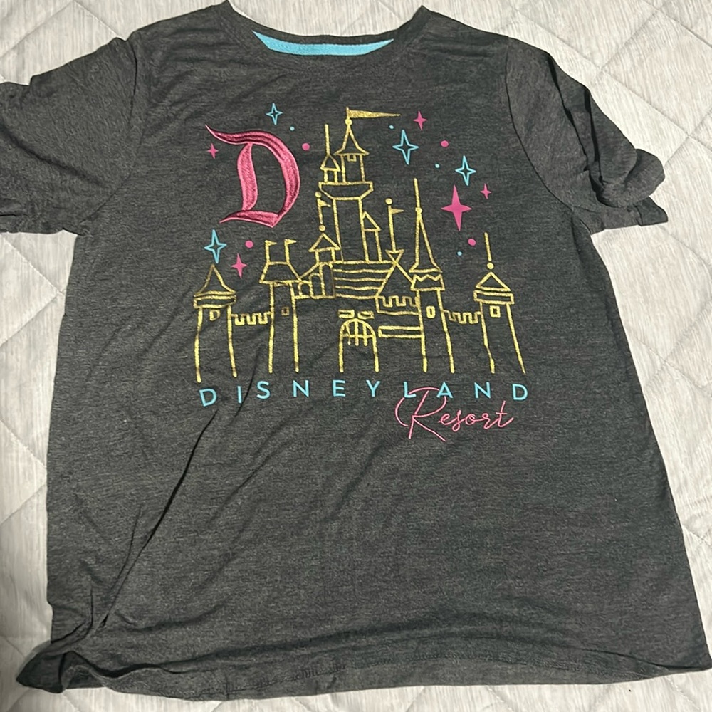 Disneyland resort T-shirt
